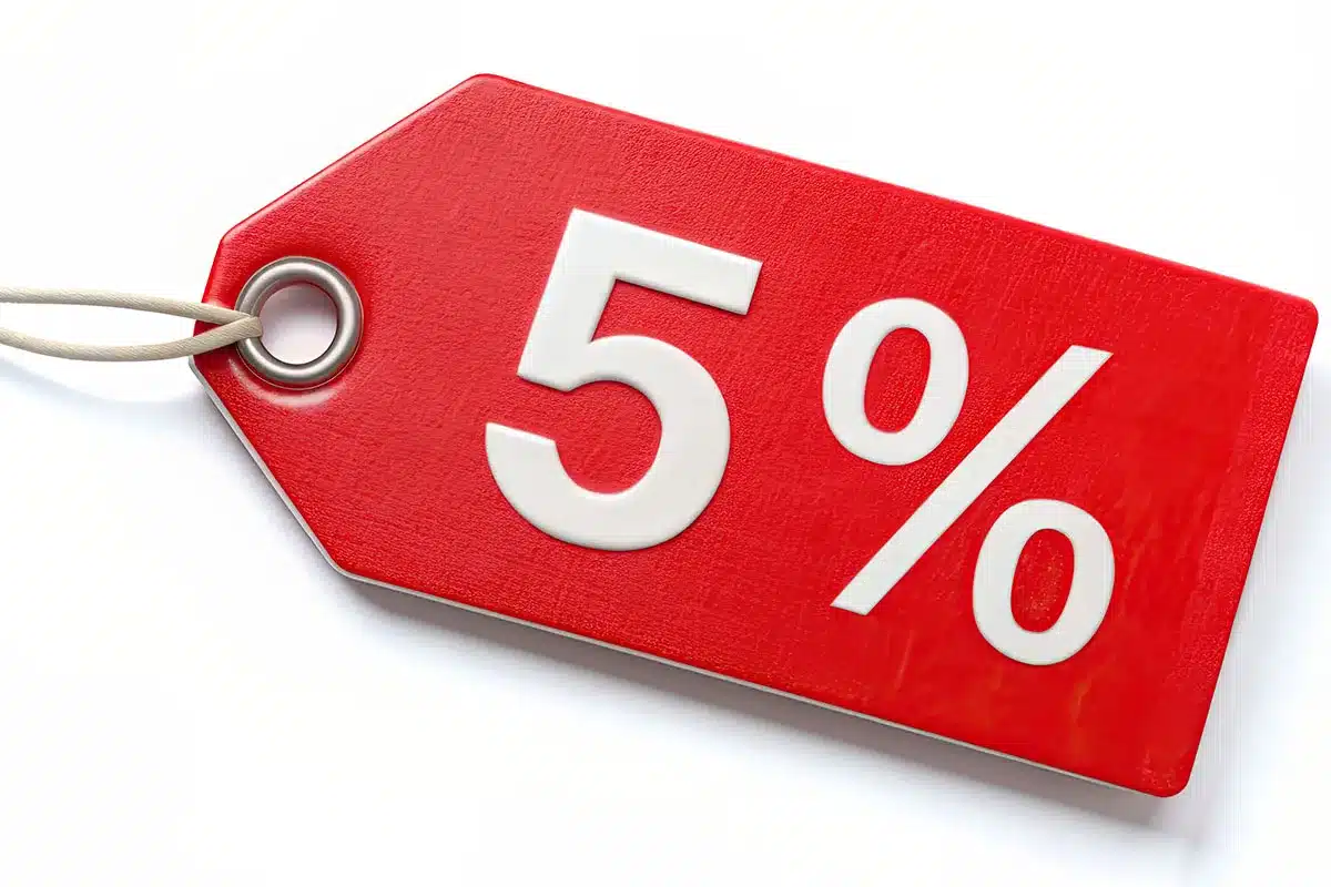 5% off sale tag.