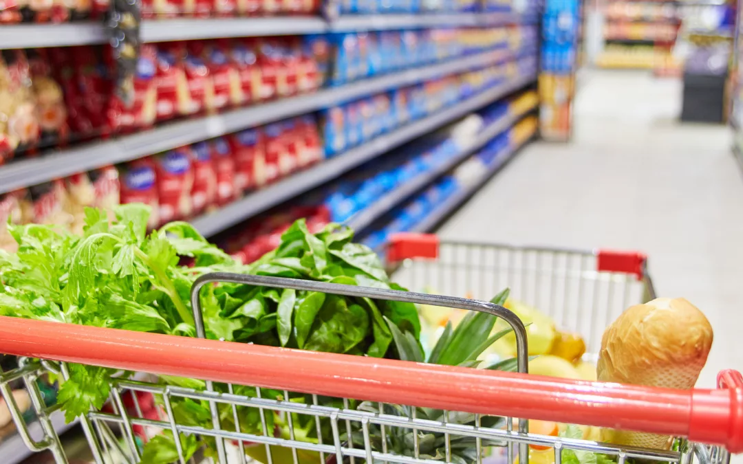 4 Tips for Food Shopping When You’re Trying to Lose Weight