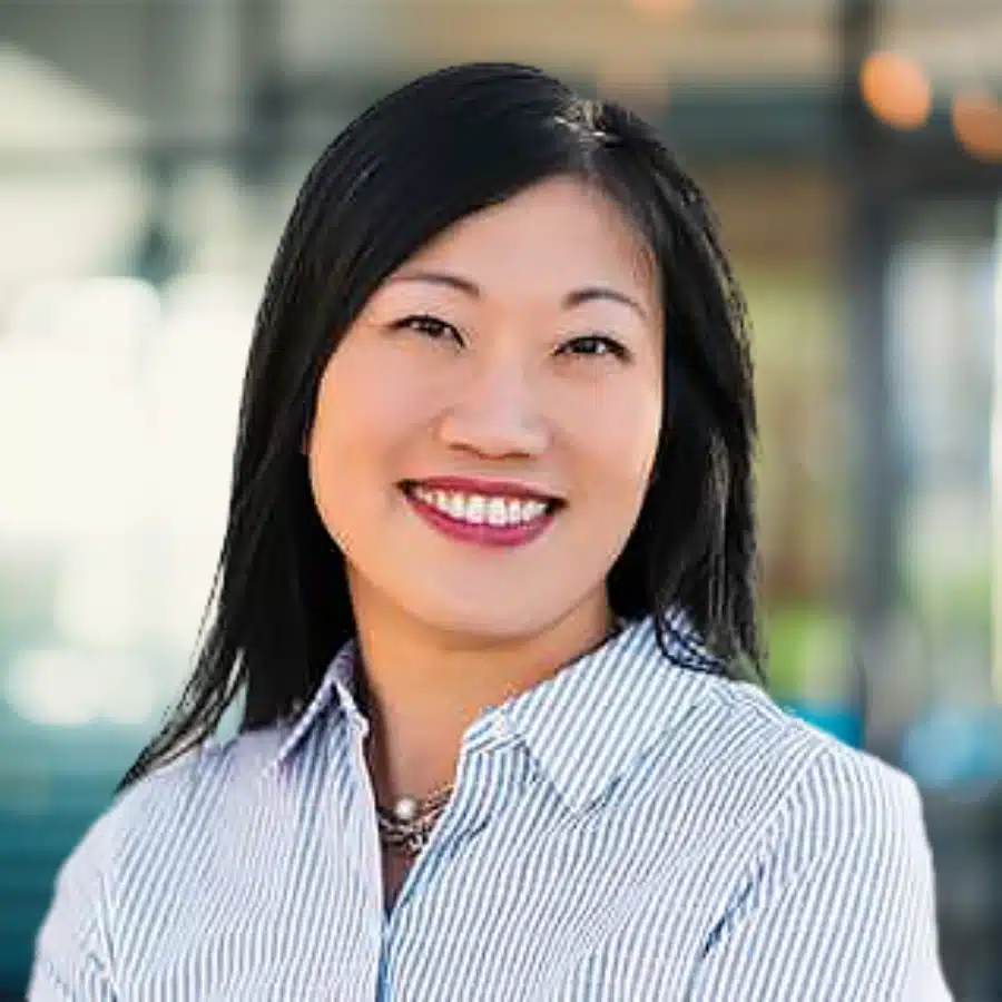 portrait of diana bone scottsdale weightloss center